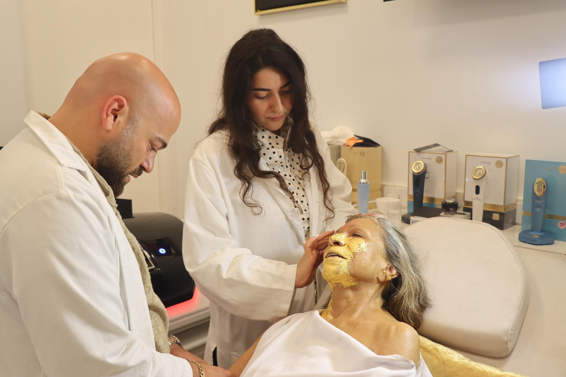 Regenerative facial treatment